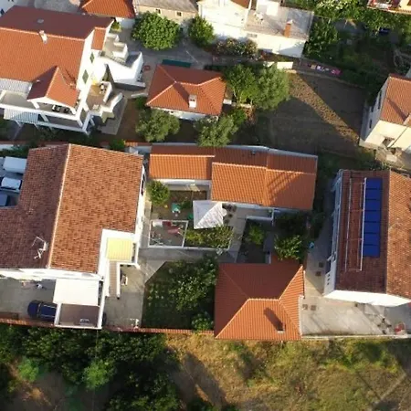 In With Sea View, Terrace, Air Conditioning, Wi-fi * Preko