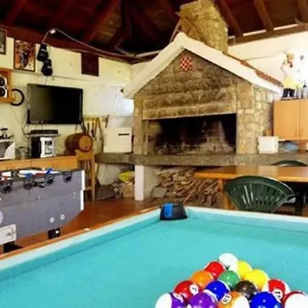 In With Sea View, Terrace, Air Conditioning, Wi-fi
