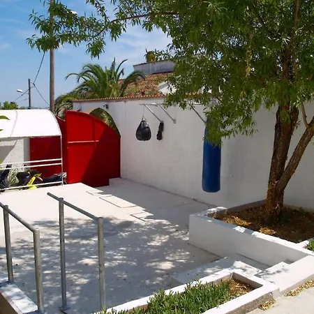 In With Sea View, Terrace, Air Conditioning, Wi-fi