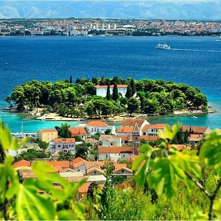 In With Sea View, Terrace, Air Conditioning, Wi-fi Appartamento