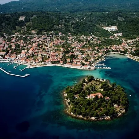 Апартаменты In With Sea View, Terrace, Air Conditioning, Wi-fi