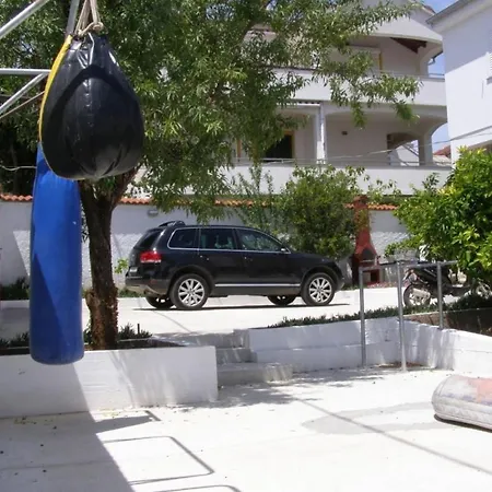 Apartment In With Sea View, Terrace, Air Conditioning, Wi-fi